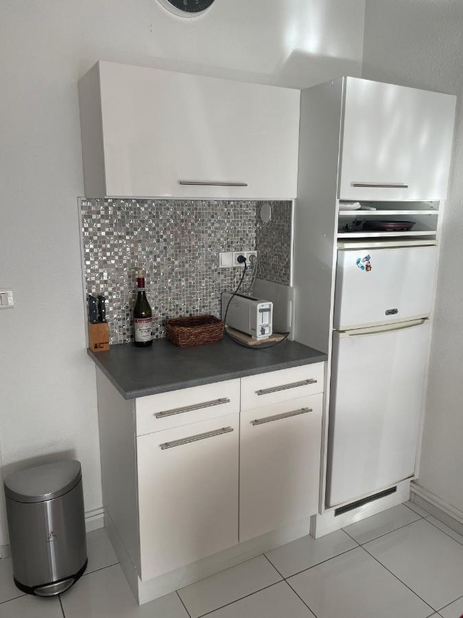Acapulco Grande Motte Apartment ลา กร็องเดอ-ม็อต ภายนอก รูปภาพ